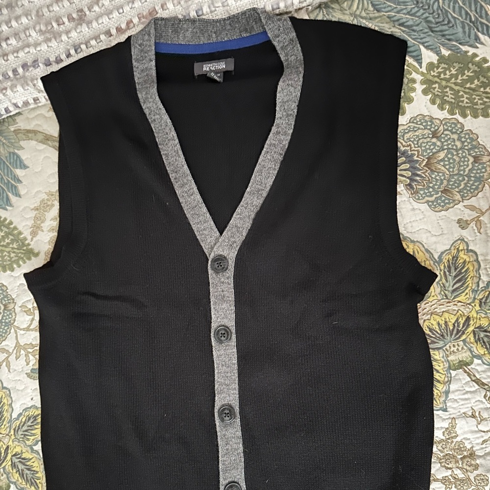 Kenneth Cole Reaction mens sweater vest
